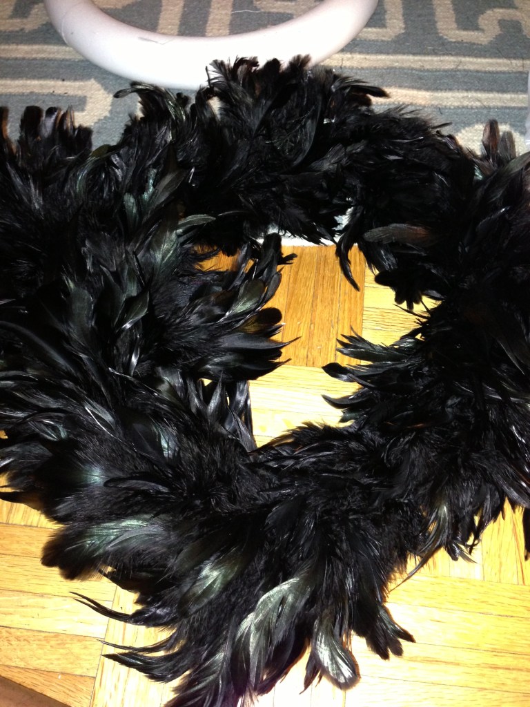 Michael Raun Home DIY Project: Making a holiday wreath